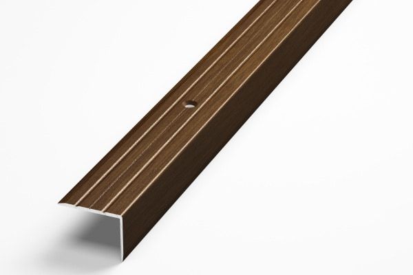 Порог угловой венге 24*18*1,8 (ПУ 03.1800.094)