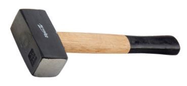 Кувалда 1000 гр деревянная двухцветная рукоятка кованая головка