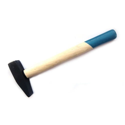 Молоток слесарный 200 гр с деревянной ручкой