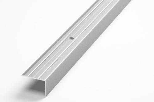 Порог угловой серебро 24*18*1,35 ( ПУ 03.1350.01п)