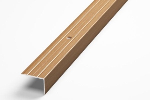 Порог угловой бук 24*18*1,35 (ПУ 03.1350.083)